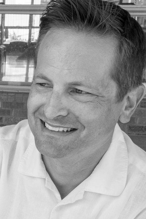 Steve, lead guitar